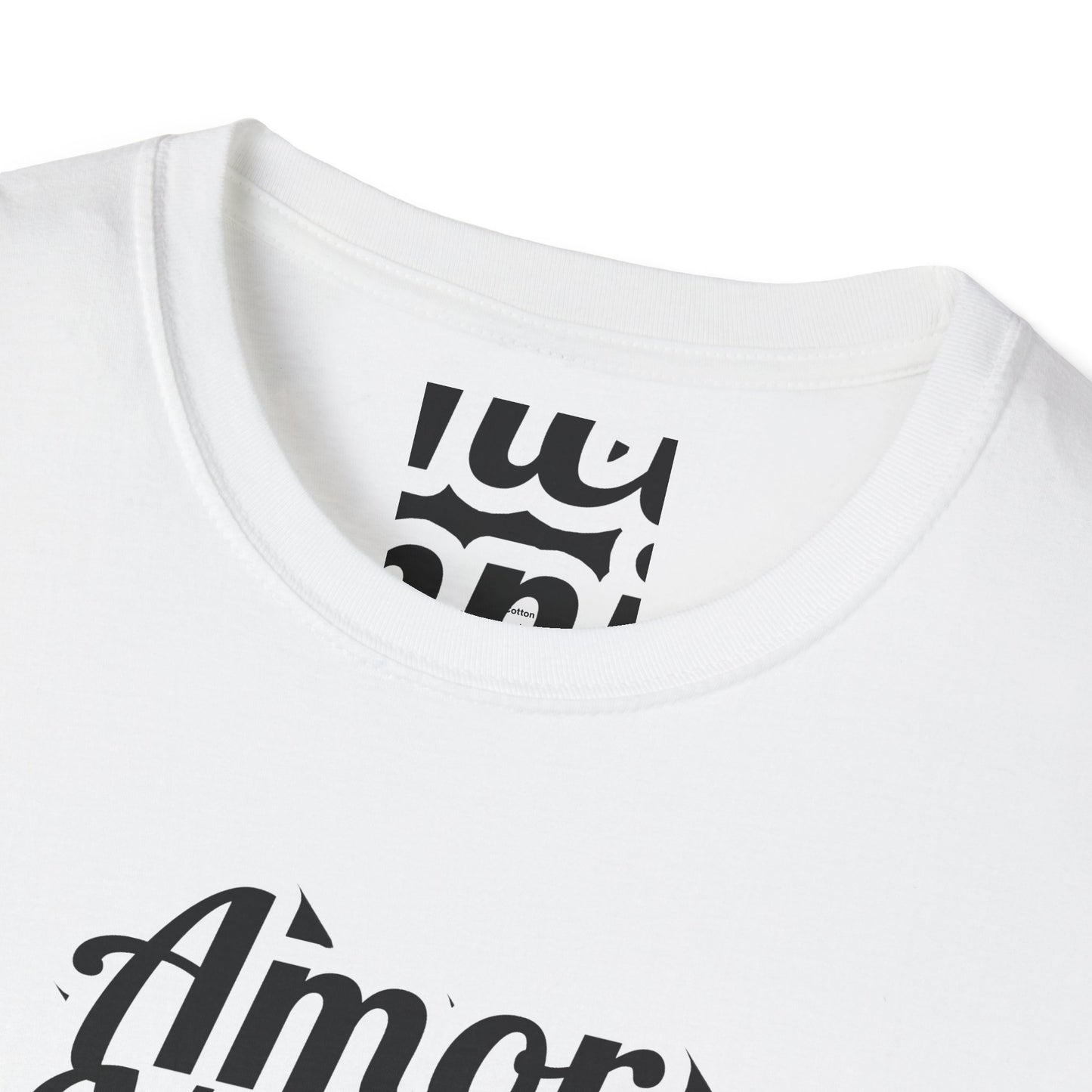 Amor Vincit Omnia T-Shirt
